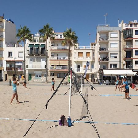 Entre Pinos P1 Beach Apartment Torredembarra Buitenkant foto